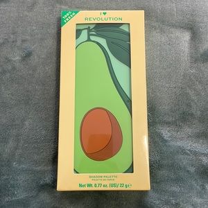 I ❤️ Revolution Tasty Avocado Eyeshadow Palette